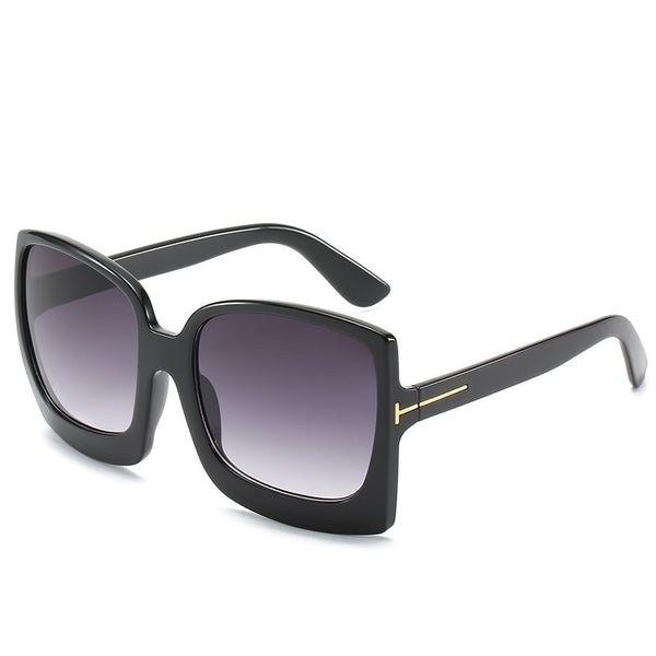 Women's Oversized Square 'Cortney Faith' Plastic Sunglasses