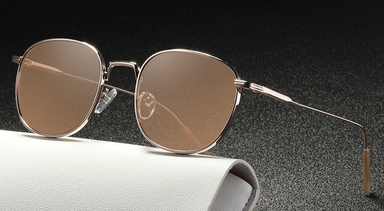 Women's Vintage Oval 'Pinky Babe' Metal Sunglasses