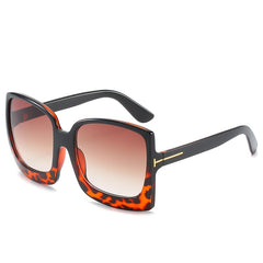 Women's Oversized Square 'Cortney Faith' Plastic Sunglasses