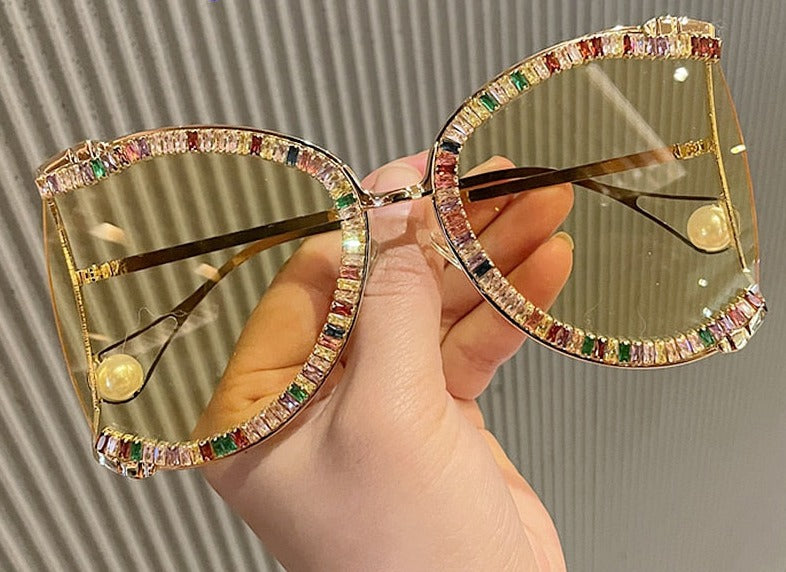 Women's Vintage Butterfly 'Diamond Star' Metal Sunglasses
