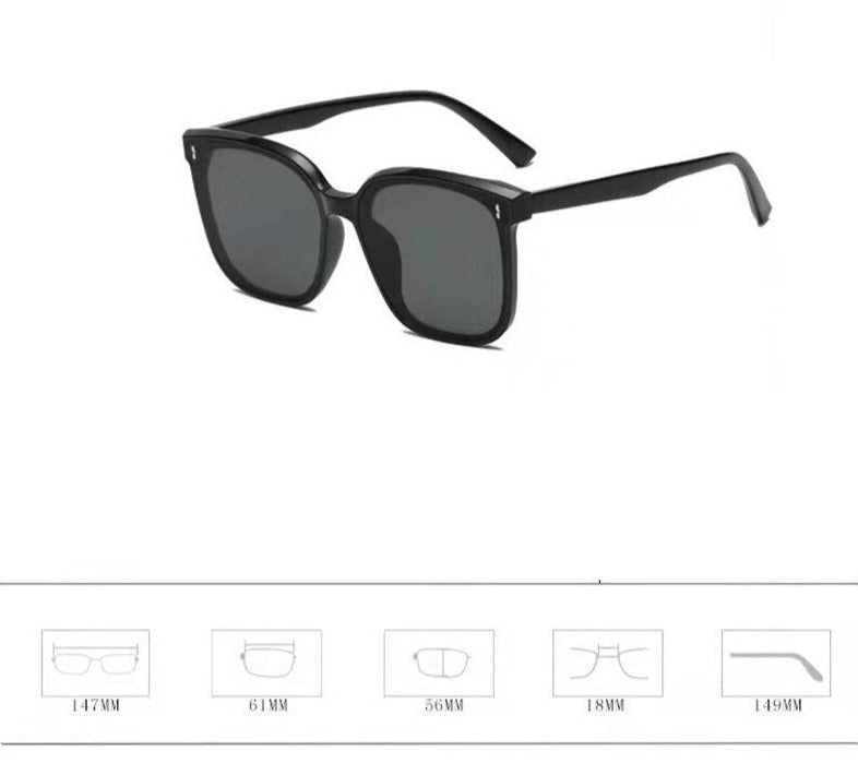 Unisex Oversized Square 'Black And White' Plastic Sunglasses