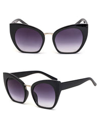 Women's Oversized Cat Eye 'Fun In The Sun' Sunglasses