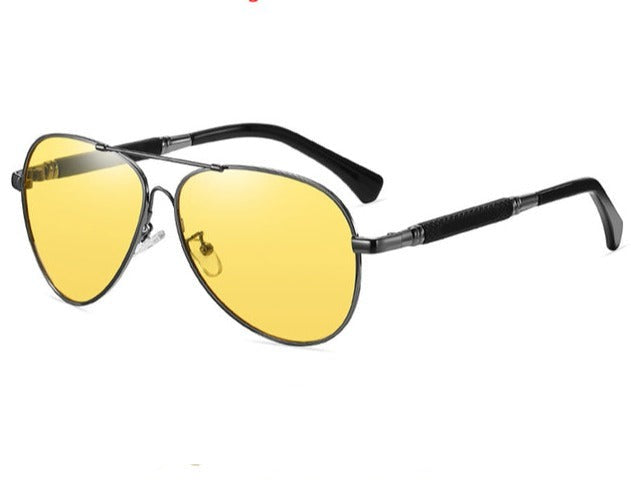 Men's  Aviator Alloy Photochromic 'Banned' Polarized Sunglasses