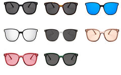 Women's Oversized Square 'Martha' Plastic Sunglasses