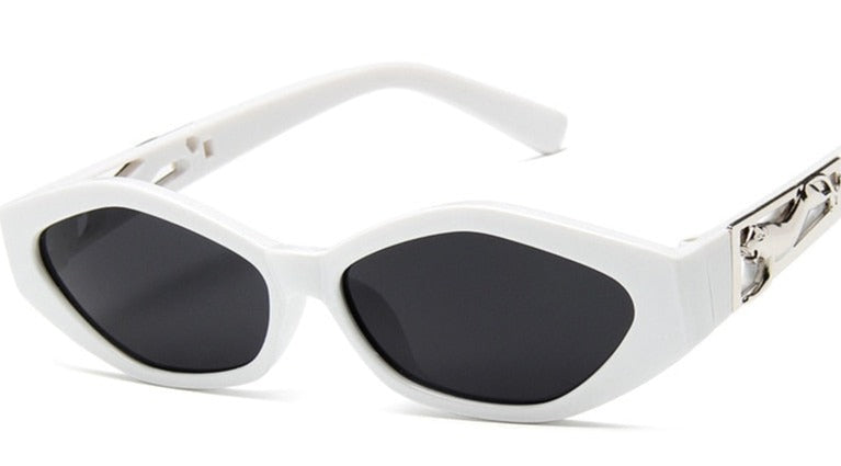 Women's Oval 'Chainse' Plastic Sunglasses
