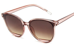 Women'sClassic Oval 'Gweneth' Plastic Sunglasses