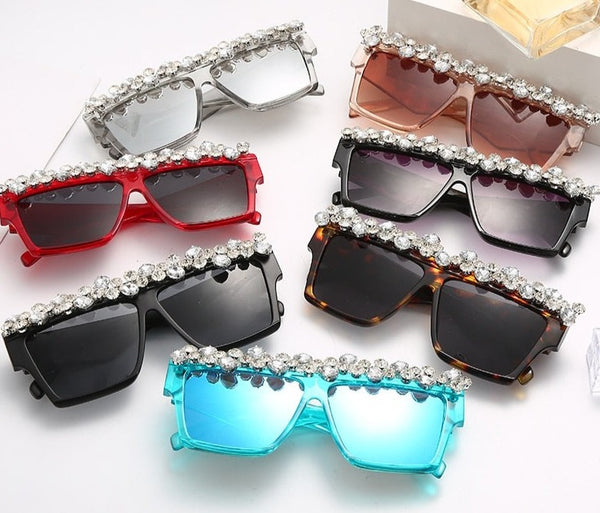 Women's Oversized Square 'La Diva' Plastic Sunglasses