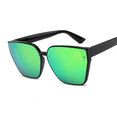 Women's Oversize 'Carefree' Plastic Sunglasses