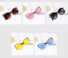 Girl's Kids Retro Cat Eye 'Yaiza Kids Wear' Plastic Sunglasses