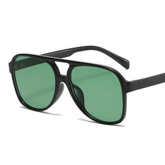 Women's Oversized Round 'Sassy' Plastic Sunglasses