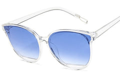 Women'sClassic Oval 'Gweneth' Plastic Sunglasses