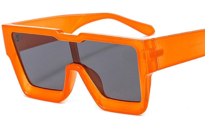 Women's Oversized Square 'Glory ' Plastic Sunglasses