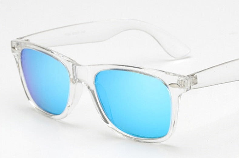 Women's Cat Eye 'Moon Shine' Plastic Sunglasses