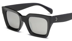 Women's Oversized Square 'Enmity' Plastic Sunglasses