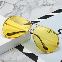 Women's Oversized Pilot 'Tinted world' Sunglasses