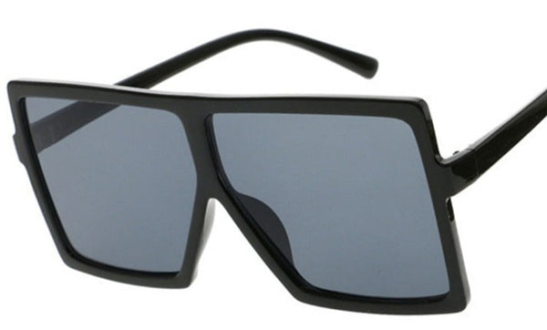 Women's Oversized Square 'Elham ' Plastic Sunglasses