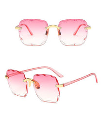 Women's Classic Vintage 'Infinity Beyond' Square Sunglasses