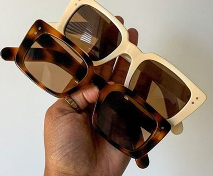 Women's Vintage Rectangle 'Areo' Plastic Sunglasses