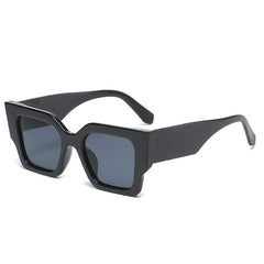 Women's Square 'Zandra' Plastic Sunglasses