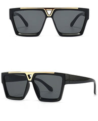 Unisex Square 'Crystal Clear' Plastic Sunglasses