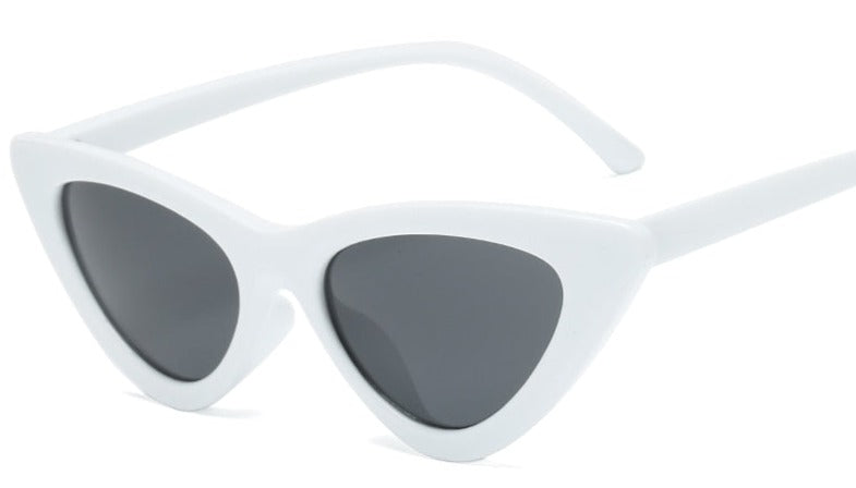 Women's Cat Eye Fashion 'One Brown ' Plastic Sunglasses