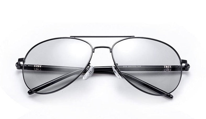 Men's Classic Oval 'The Boss' Discoloration Sunglasses