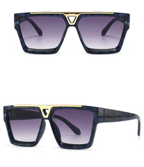 Unisex Square 'Crystal Clear' Plastic Sunglasses