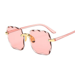 Women's Classic Vintage 'Infinity Beyond' Square Sunglasses