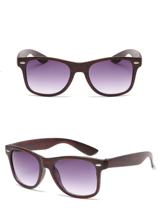 Unisex Oval 'Maja' Wooden Sunglasses