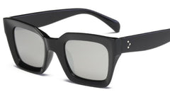 Women's Oversized Square 'Enmity' Plastic Sunglasses