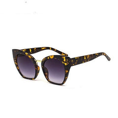 Women's Oversized Cat Eye 'Fun In The Sun' Sunglasses