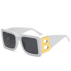 Women's Oversized 'Retro Dam' Plastic Sunglasses