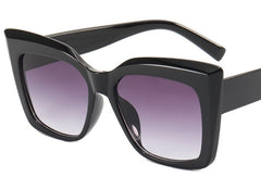 Women's Oversized Cat Eye 'Vamp' Plastic Sunglasses