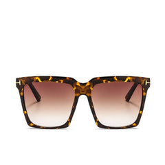 Women's Oversized 'The Mistress' Cat Eye Sunglasses