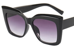 Women's Oversized Cat Eye 'Vamp' Plastic Sunglasses