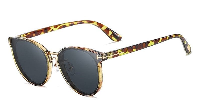 Women's Polarized Cat Eye 'Haven' Plastic Sunglasses