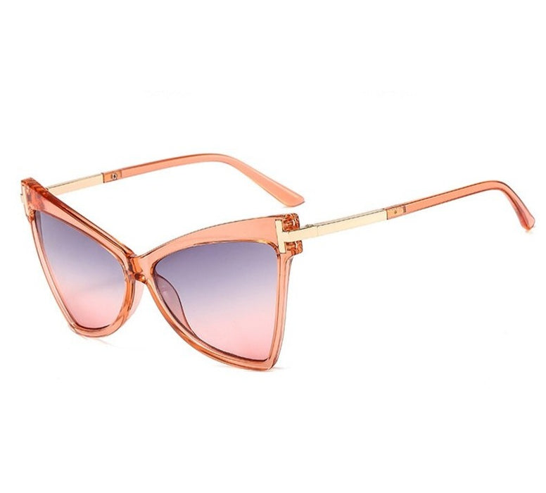 Women's Oversized Cat Eye 'Sunstop' Plastic Sunglasses