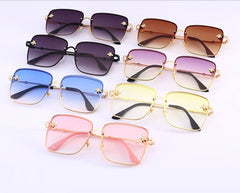 Women's Oversized Square 'Aura Light' Metal Sunglasses Sunglasses