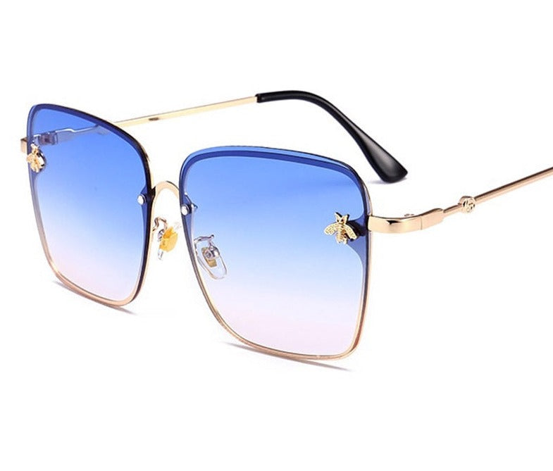 Women's Oversized Square 'Aura Light' Metal Sunglasses Sunglasses