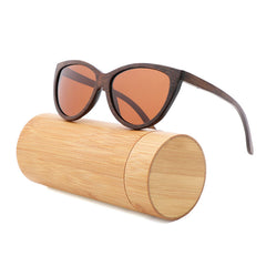 Unisex Oval 'Robina' Wooden sunglasses