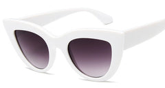 Women's Vintage Cat Eye 'Monina' Plastic Sunglasses