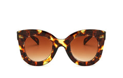 Women's Retro Cat Eye 'Funky Shades' Plastic Sunglasses