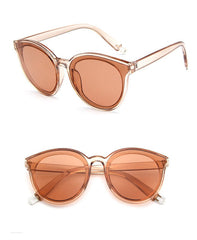 Women's Trendy Oversized  'Fierce' Cat Eye Sunglasses