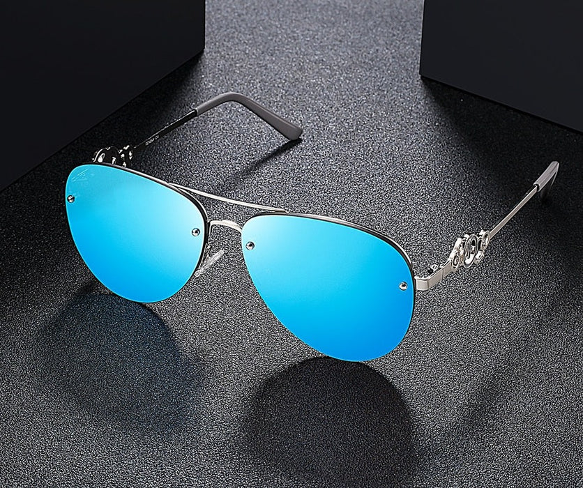 Women's Retro Oval 'Sexy Eyes' Metal Sunglasses