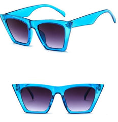 Women's Cat Eye 'Shine Laura' Plastic Sunglasses