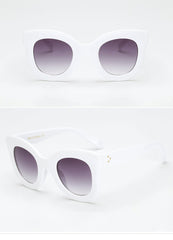 Women's Cat Eye 'In To The Jungle' Vintage Sunglasses