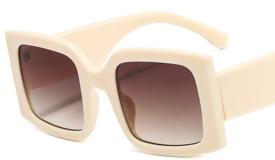 Women's Oversized Square 'Oldie Shine' Plastic Sunglasses
