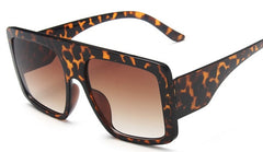 Women's Oversized Square 'Creep ' Plastic Sunglasses