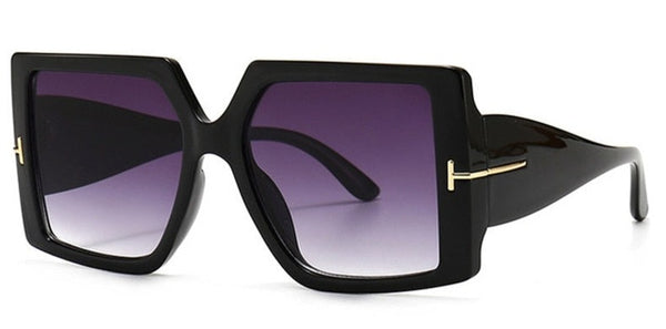 Women's Oversized Square 'Grainne' Plastic Sunglasses