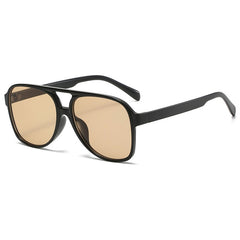 Women's Oversized Round 'Sassy' Plastic Sunglasses